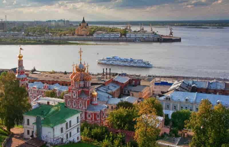 Вероятность клева на сегодня и 5 дней. Прогноз клева рыбы в Нижегородской области, Дзержинске, Городце, Кстово, Павлово и Криушах. Обзор рыбных мест для рыбалки.