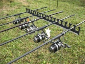 Подставки для удочек своими руками, под спиннинг и зимнюю удочку