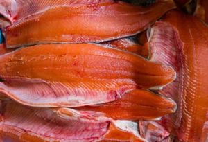 Кижуч что за рыба, как готовить, много ли костей, рецепты